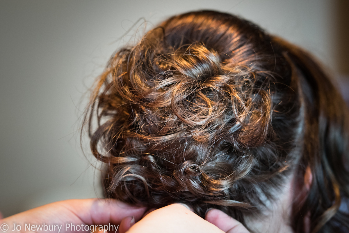 Jo Newbury Photography wedding hair preparation